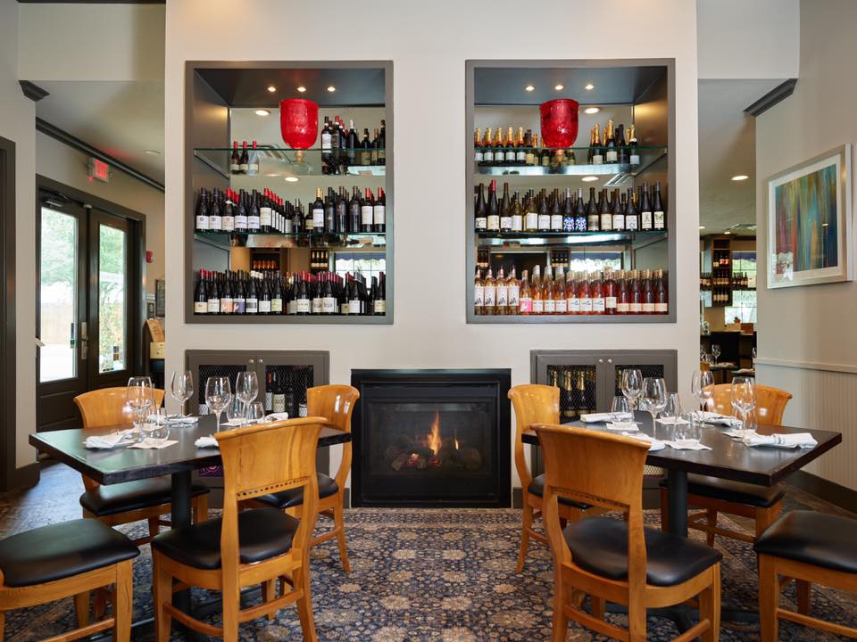 Sonoma Wine Bar & Restaurant – The Heights